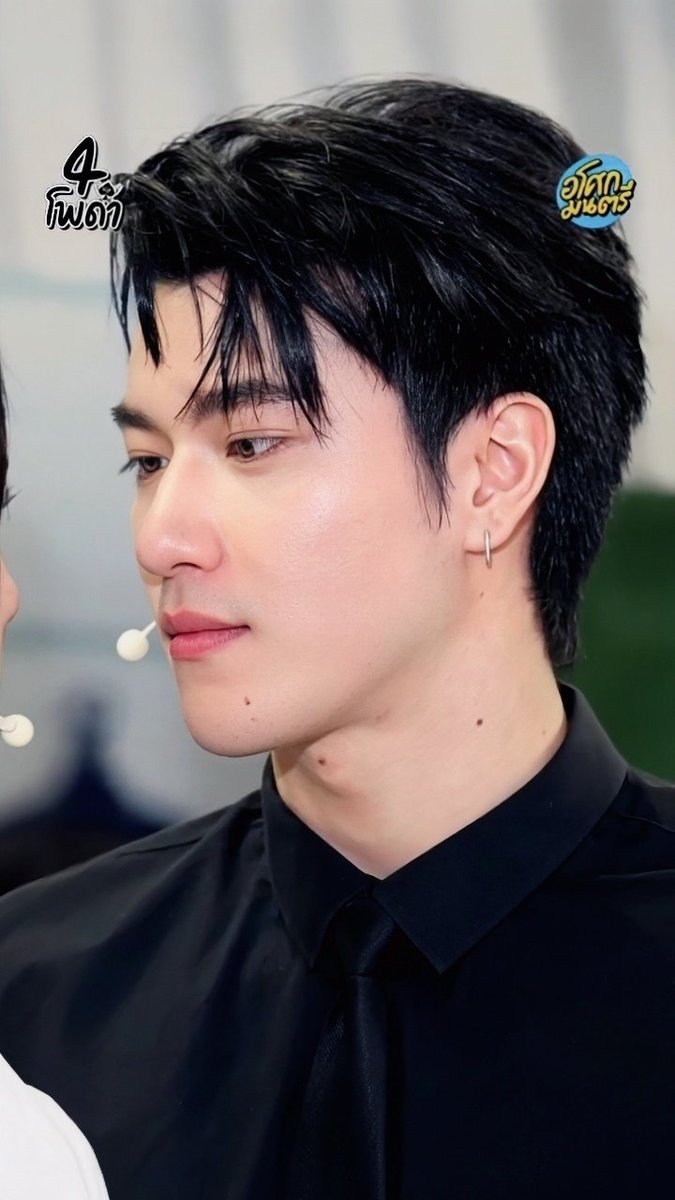 jakkadeng's tweet photo. องศาลองลืมภพธีร์แล้วมาชอบไอโจรห้าร้อยดู นี่ว่าก็ไม่ได้แย่ https://t.co/ixdeyMyqk4