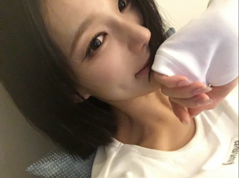 izna_offcl's tweet photo. [izME📮]

잘 자!

#izna #이즈나
#RYUSARANG #유사랑 https://t.co/Yl7cMHlau3