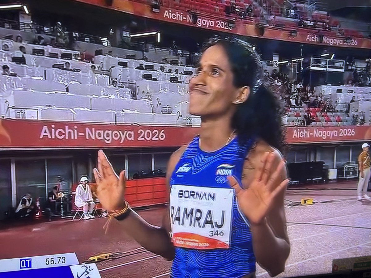 shivasportsind's tweet photo. #Athletics           

#Asiangames #discusthrowW

#Vithya won #bronze with new PB 54.75 &amp; medal number 40 for #teamindia #india 

@VishankRazdan @monster_zero123 @Anmolkakkar27 @TheKhelIndia @kaypeem @Flydon8 @Navinsports  @anushiyaxx @the_anandgoyal https://t.co/OjMGrt8Y1R