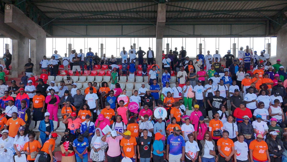 UN_Cameroon's tweet photo. ⚽️ Last Saturday in Yaoundé, RC @IssaSanogoUN kicked off a football tournament organized by UNSLA &amp; Association Football for the Goals as part of #SDGWeekOfAction.

At the Military Stadium, UN Women, UNV &amp; UNDP also led a vibrant GBV awareness campaign, on #EndGBV. https://t.co/diUO5MHBl7