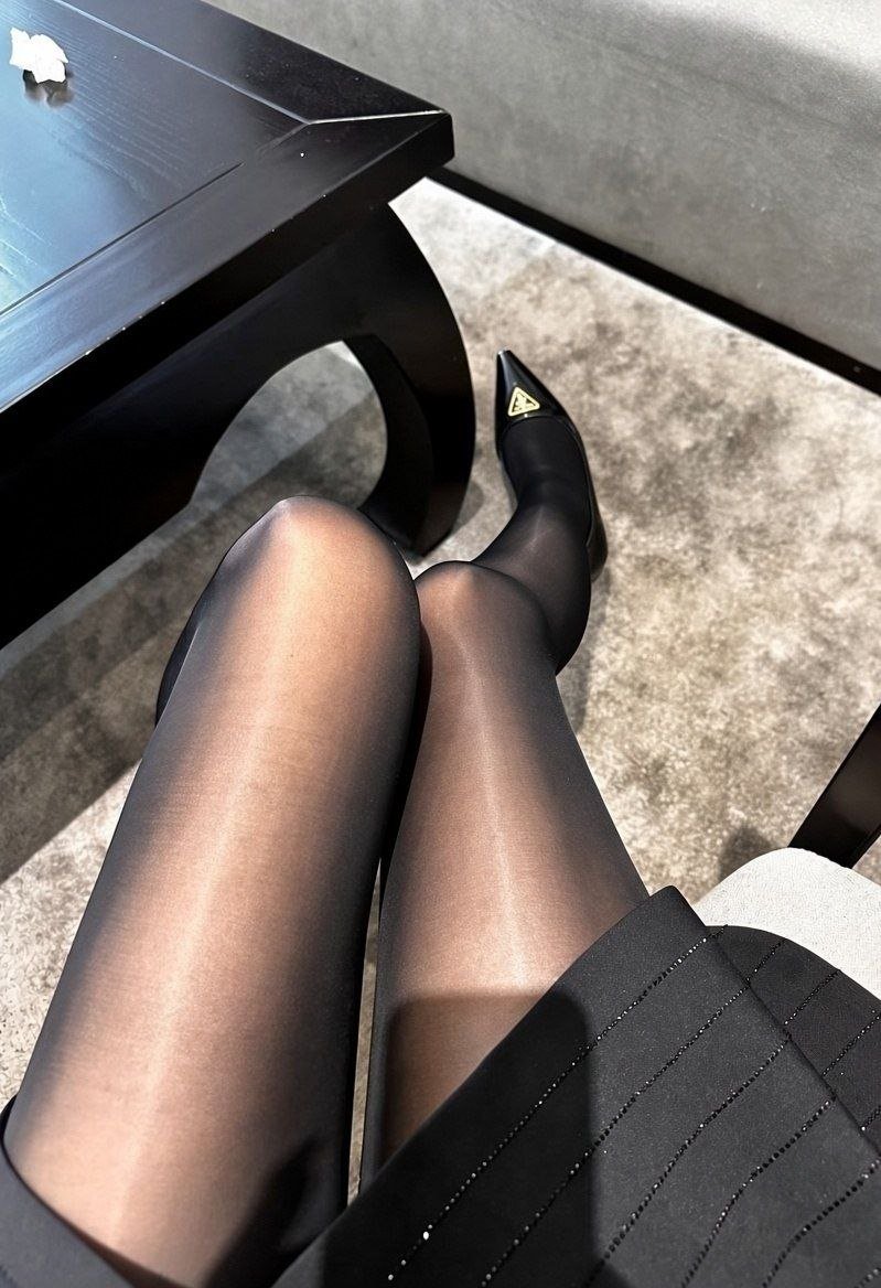 perrygerald3001's tweet photo. 奔四已婚妇女有欲望怎么了？正常生理需求而已，既然已经出来玩了，就大大方方的吧 https://t.co/avTgBqCv7E