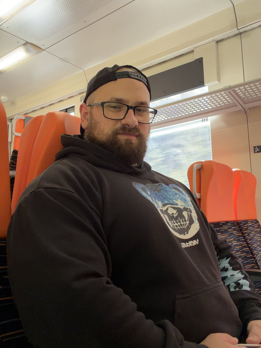 Frantiekibrni1's tweet photo. 🚂🚂🚂 https://t.co/nkBkrPWyrs