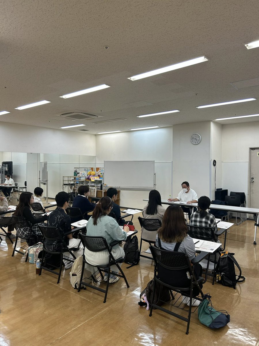 apteLab2026's tweet photo. 【本日の一報🎤】
ヒューマンアカデミー横浜校さんにて、弊社説明会&amp;模擬オーディション実施をさせていただきました！！✨

#アプトプロ #アプトラボ #声優養成所 #声優事務所 https://t.co/uddUhi5raQ