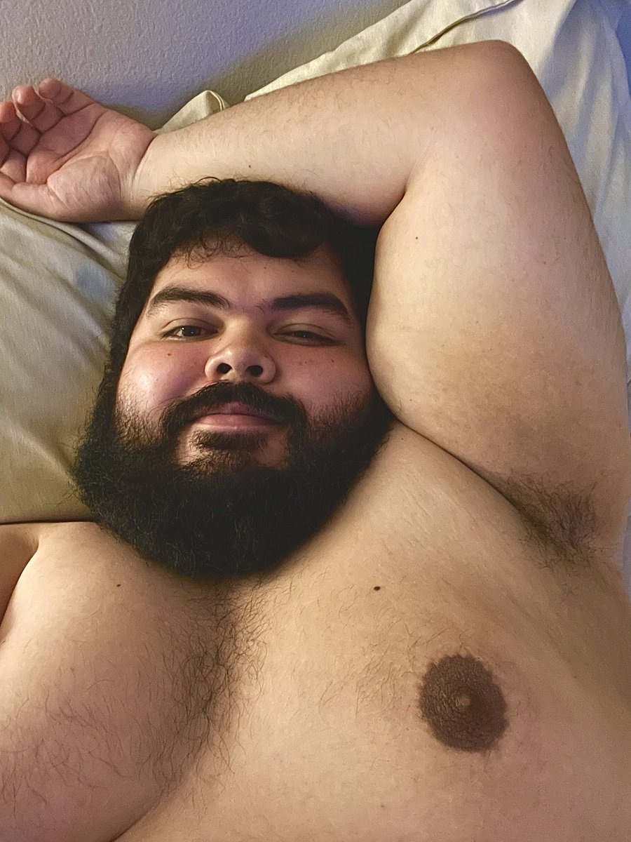 osocromos's tweet photo. La de la madrugada 
#gaybear https://t.co/DEX1Zio8a6
