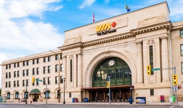 hollyanndoan's tweet photo. REPORT: @VIA_Rail says it is “ready to lead a new golden age in passenger rail service.” Crown railway acknowledges its operating deficits will average nearly $400 million/ year to end of the decade.
https://t.co/VuwM3MryqY
#cdnpoli https://t.co/AvcIlDkldh