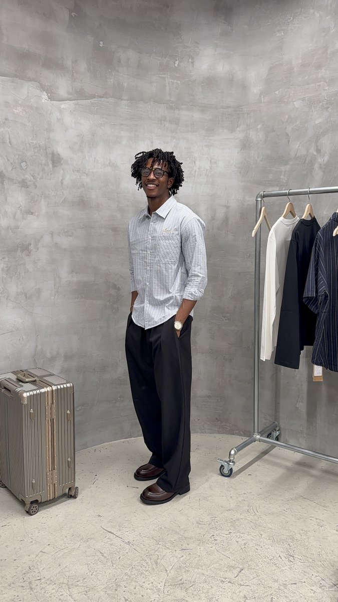 skestore's tweet photo. Just because it's a work day doesn't mean you can't be swagged up 🆙

Fire corporate fits>>😮‍💨 https://t.co/rwr4o6y3GO