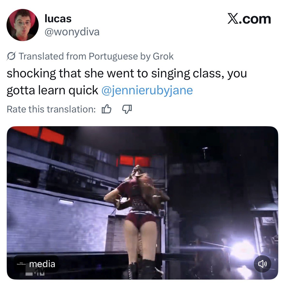 ragingsapphic_'s tweet photo. No matter what their fav does, Jennie will be the priority to them https://t.co/4b4Mp8IIfb