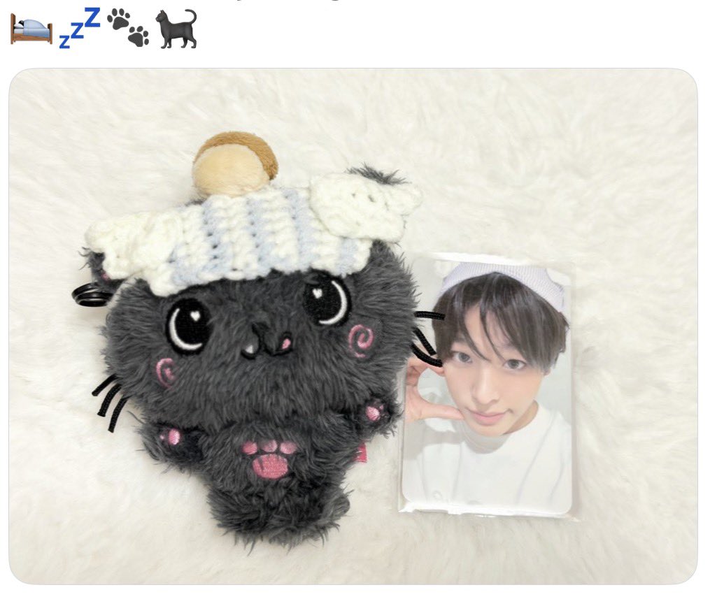 Hyeming_ku's tweet photo. 쇼케 당첨 기념으로 
#RT 이벤트 열어요  .｡.:*☆
쿠리 날개 안대 🕊️  두명 뽑을게요!
당발 : 10/1 (목요일) 저녁 https://t.co/AbMYuFKOA7