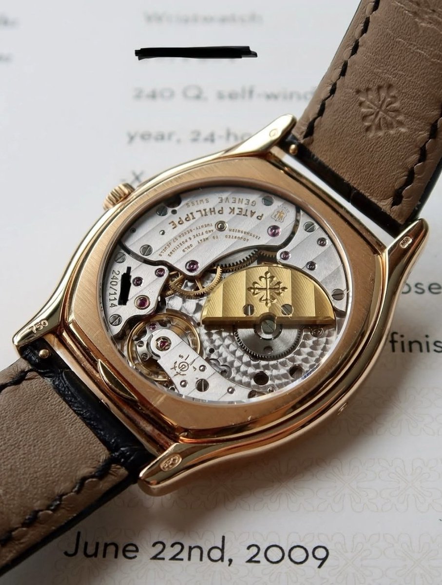 GlobalWatchClub's tweet photo. Patek Philippe Ref. 5040R Perpetual Calendar.

Very classy watch and the open caseback is stunning! https://t.co/YPuaxJ6BnU