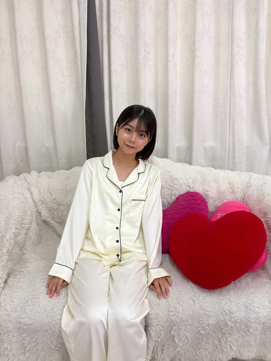 ainyan_1209's tweet photo. 明日です🌙
快眠グッズを紹介します😴
ぜひ見てください❣️
 #稲光亜依   #イマドキ https://t.co/nn0ZEflk9c