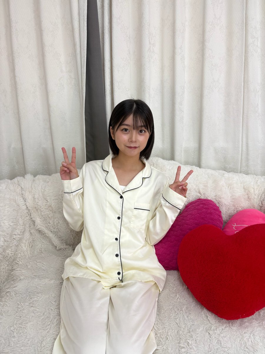 ainyan_1209's tweet photo. 明日です🌙
快眠グッズを紹介します😴
ぜひ見てください❣️
 #稲光亜依   #イマドキ https://t.co/nn0ZEflk9c