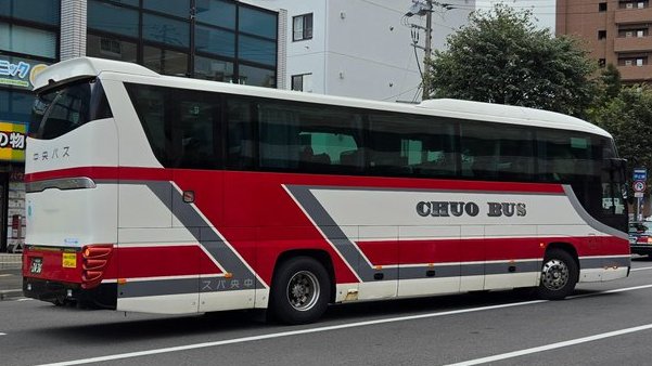 s200ka5367's tweet photo. 2026.9.28運行分
#新千歳空港連絡バス運用（大谷地駅9:40発）：札幌200か6090
#高速ポテトライナー運用（札幌駅前9:00発 音更経由）：札幌200か2436

#北海道中央バス高速運用 https://t.co/zyiauETKZZ