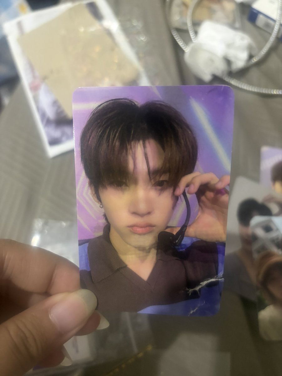 bxaunuttatida's tweet photo. ใจกุแตกเป็นเสี่ยงของจริง ขนส่งเวร😭😭😭😭 https://t.co/bt0Ry135TT