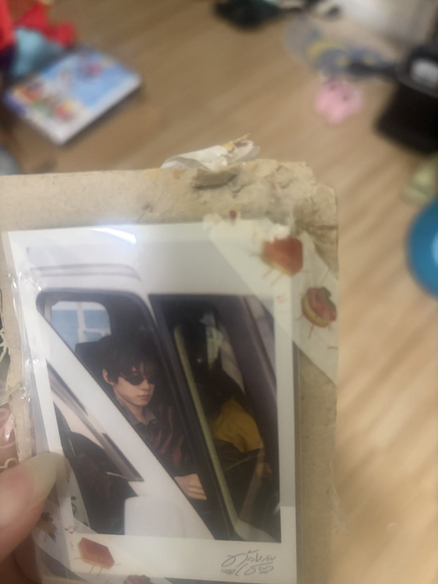 bxaunuttatida's tweet photo. ใจกุแตกเป็นเสี่ยงของจริง ขนส่งเวร😭😭😭😭 https://t.co/bt0Ry135TT