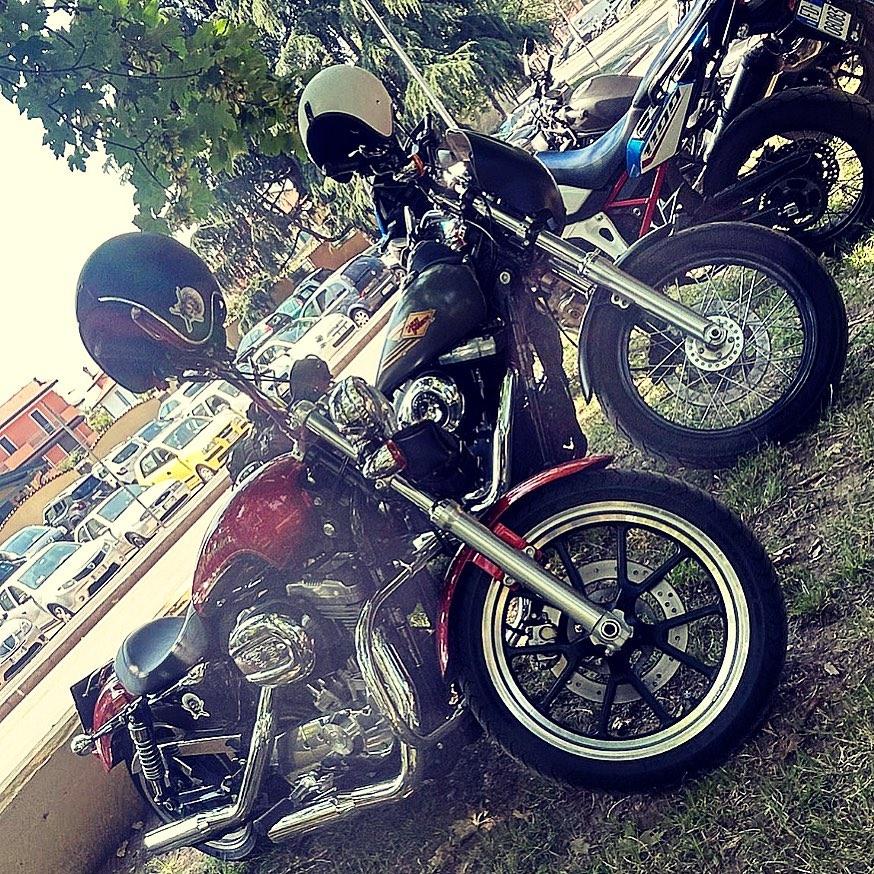 raymoriver73541's tweet photo. Harley-Davidson, Giringiro, everywhere. Support 81 Milan, OMBM https://t.co/UnxT1QrRMR