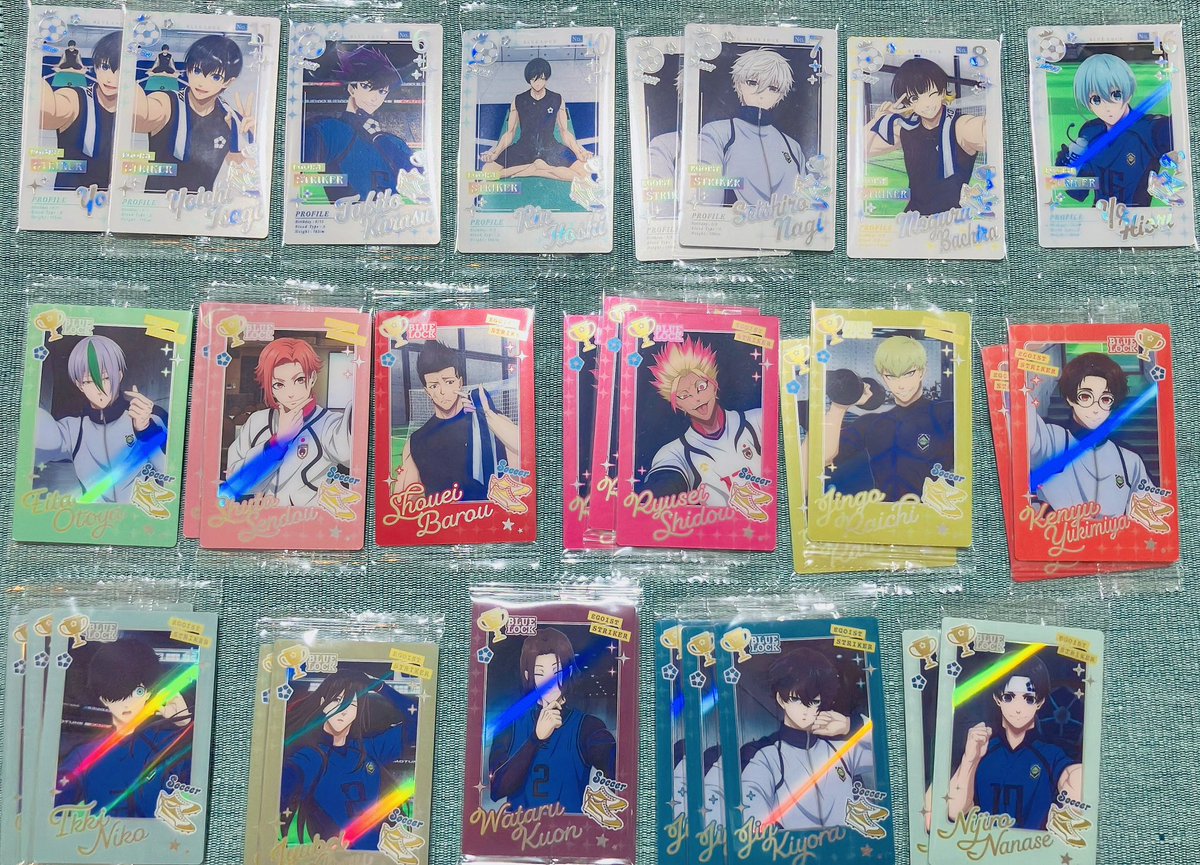 tkuki0415's tweet photo. ブルーロック ブルロ ウエハース6 交換

譲)画像のカード
求)おひるねカード凛、冴、シクレ

おひるねカード凛が最優���です
郵送交換希望です📮

交換優先ですが買取も検討いたしますー！
違う種類同士、シクレは複数枚で交換でも大丈夫です！
難しい条件と思います���
気軽にお声かけください🌸 https://t.co/LxmGOnvp8y