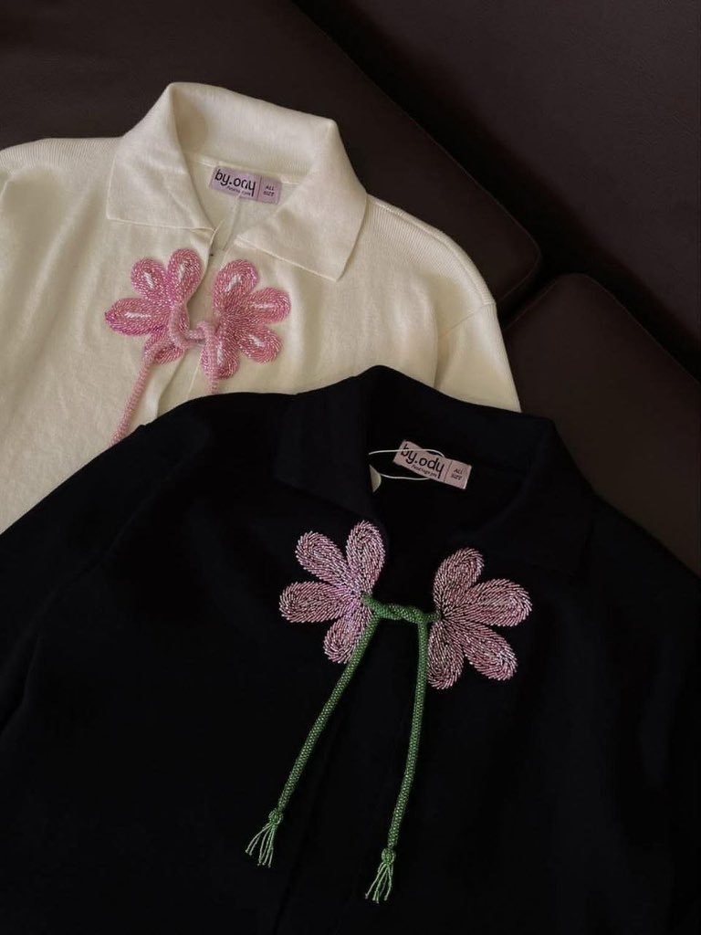 xxxirraaa's tweet photo. Sekarang tau kenapa brand local ini terkenal di negara tetangga📌 Karena emang secakep itu koleksi bajunya🥺💗 https://t.co/ZXNM4vo9Oy