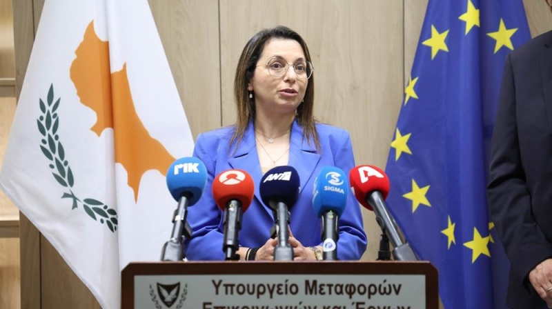 ygeiawatch's tweet photo. Υπ. Μεταφορών: Κάμερες στα σχολικά δρομολόγια - Ανησυχία για τη Μακαρίου https://t.co/2SbRuUQ0Tq https://t.co/4dmOd3HTwS