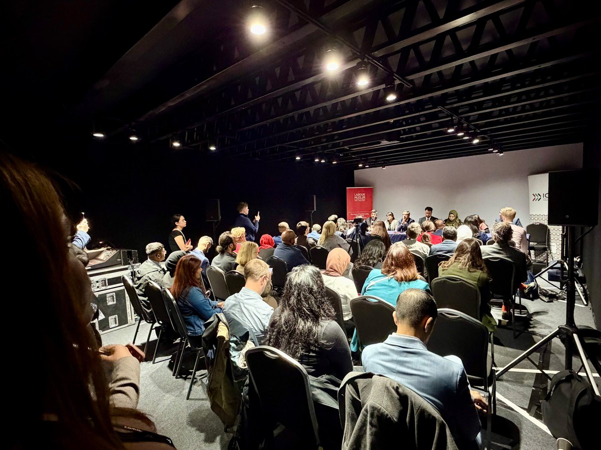 LabourMuslims's tweet photo. 🌹 Thank you to the Parliamentarians, Councillors and all the members who attended the LMN fringe at Labour Party Conference in Liverpool.

We have seen the real change Muslim members can have in our party.

There’s lots more to come from conference!
#labconf26 #labourconference https://t.co/SUCGXXPPle