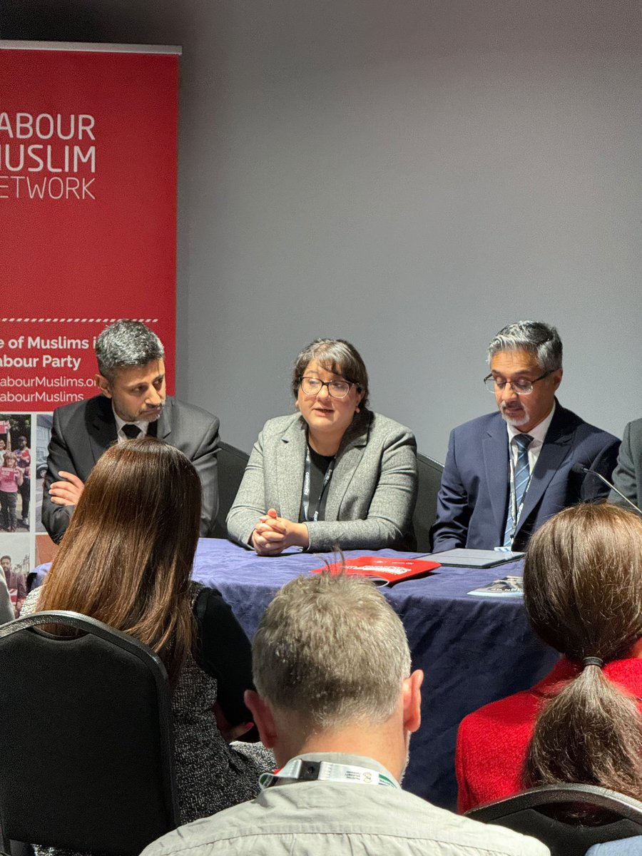 LabourMuslims's tweet photo. 🌹 Thank you to the Parliamentarians, Councillors and all the members who attended the LMN fringe at Labour Party Conference in Liverpool.

We have seen the real change Muslim members can have in our party.

There’s lots more to come from conference!
#labconf26 #labourconference https://t.co/SUCGXXPPle