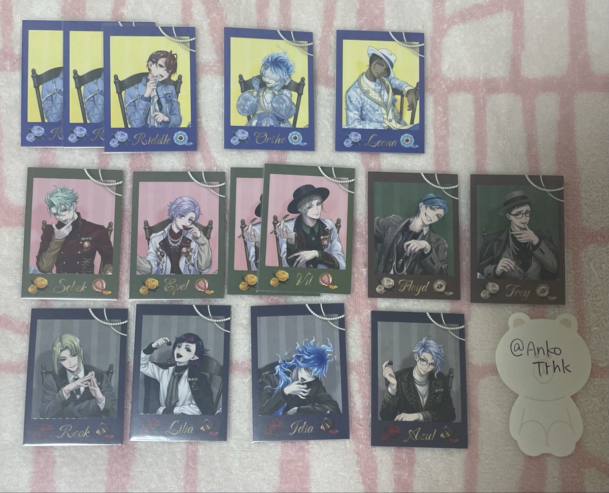AnkoTrhk's tweet photo. ツイステ ボンボニ ボンボニエール
【交換】
譲）
リドル トレイ レオナ アズール フロイド ヴィル ルーク エペル イデア オルト セベク リリア

求)
缶バッジのみ
エース（含む場合、同数ケイトも可）

○大阪市内手渡しor 郵送
○異種 差額精算可、複数⇄1も検討可
お気軽にお声掛けください https://t.co/ahBAPLRJrE