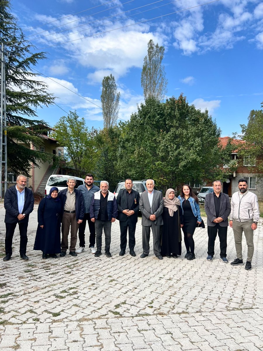 VatanGaziSehitD's tweet photo. 📍 Çorum 

Dernek Başkanımız,Y.K üyelerimiz ve Gazilerimiz Çorum’da Şehit polis memuru Fatih SAĞIR’ın Mevlüt programına katılım sağladılar++ https://t.co/6ZKDJVvTz8