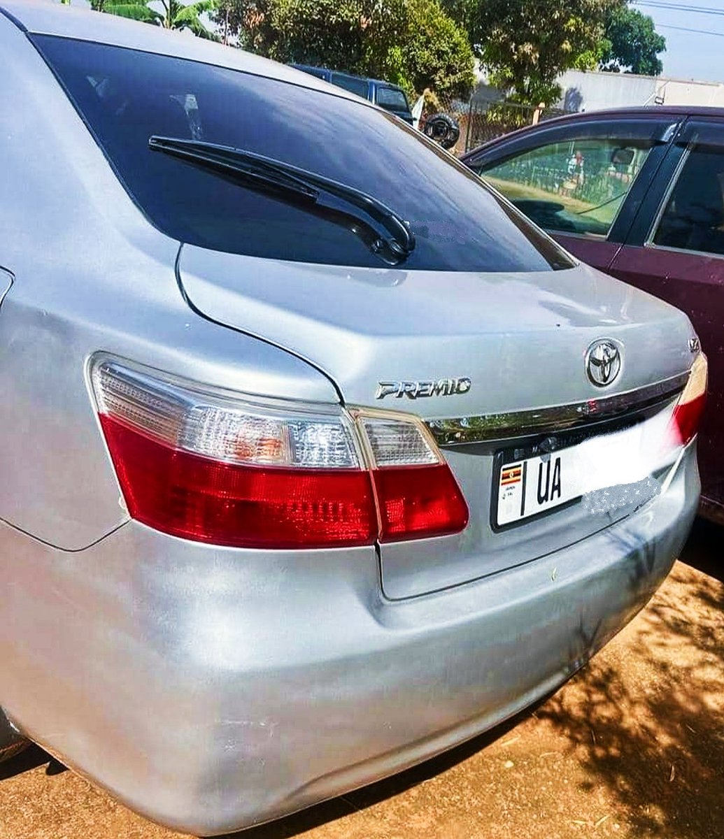 DriveNowUg's tweet photo. 🚨#QUICKSALE🚨
Are you looking for a Toyota Premio X 2009/10 edition with a moderate mileage at a reasonable price yet in mint mechanical condition, just schedule now because this unit has a mileage of 104×××km that has an ignition switch (push button).
Costs: #Ugx27m_only https://t.co/Jqs8q1uaNB
