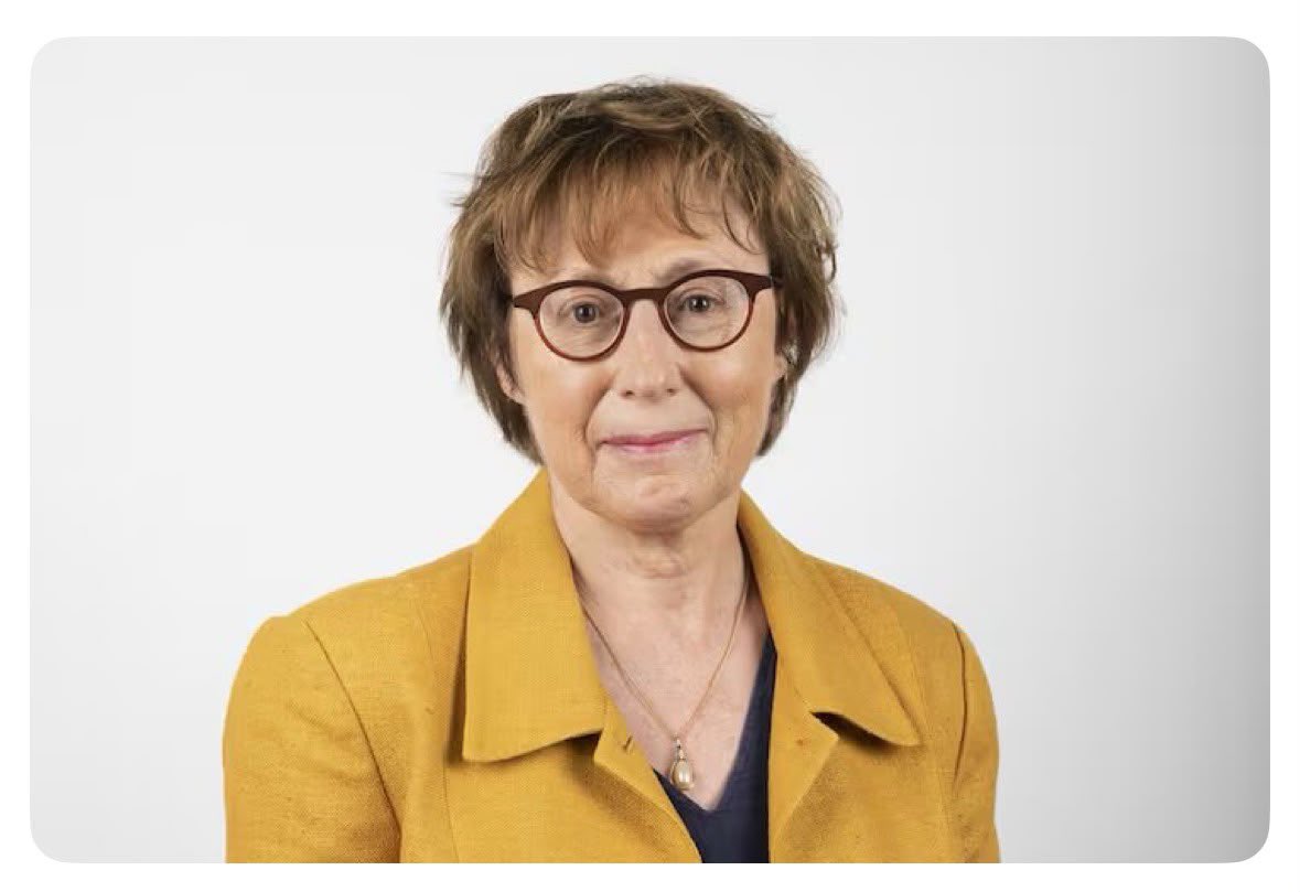Frontieresmedia's tweet photo. 🚨 INFO FRONTIÈRES - Edwige Diaz porte plainte contre Marie-Claude Noël, qui est la personne ayant bousculé la Sénatrice RN lors de la soirée électorale.

Il s’agit d’une ex-élue EELV, ancienne vice-présidente de Bordeaux Métropole. https://t.co/FcGxGDRrE2