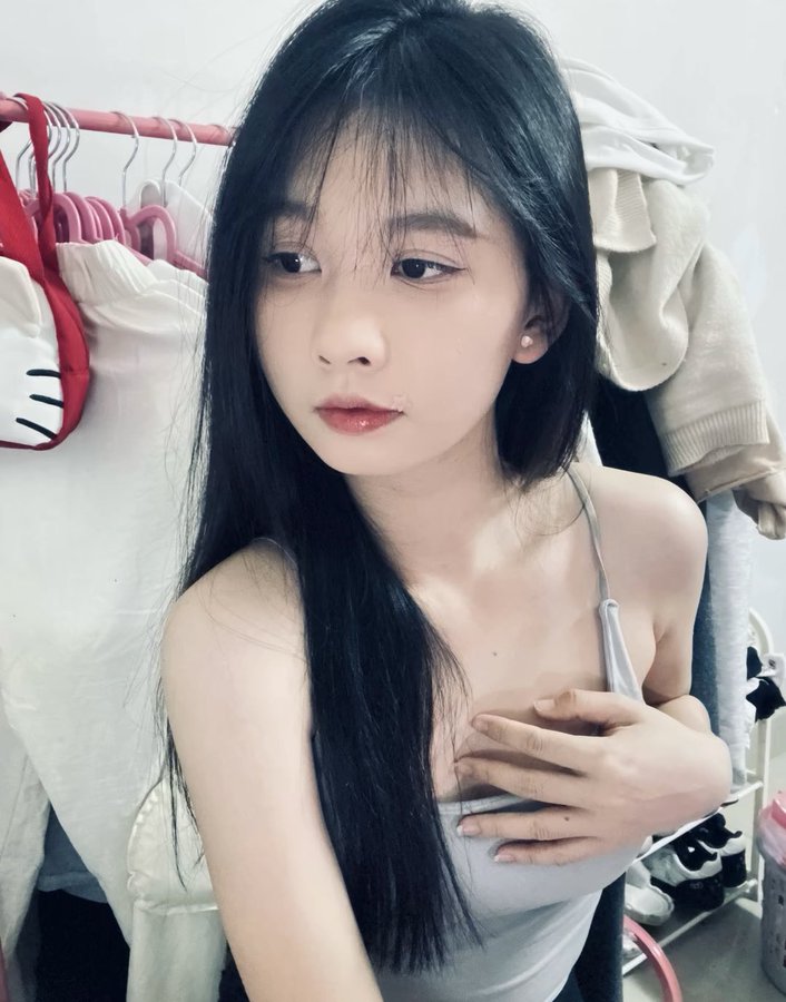 nickie11111's tweet photo. 我真的不要🚪

真的给b看 不信你试试 

我真的是女菩萨 https://t.co/j17Kqu66n9