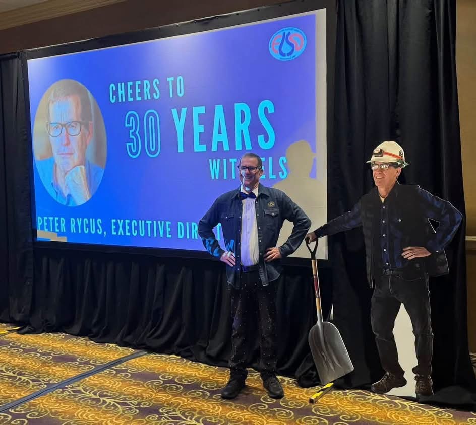 ELSOOrg's tweet photo. The @ELSOOrg - Extracorporeal Life Support Organization family &amp; friends celebrated our Executive Director Peter Rycus, honouring him for 30 years of service to the #ECMO #ECLS Community! 🍾🥂... Happening in Nashville, waiting for #ELSO2026! https://t.co/9zIsGjwWeU
