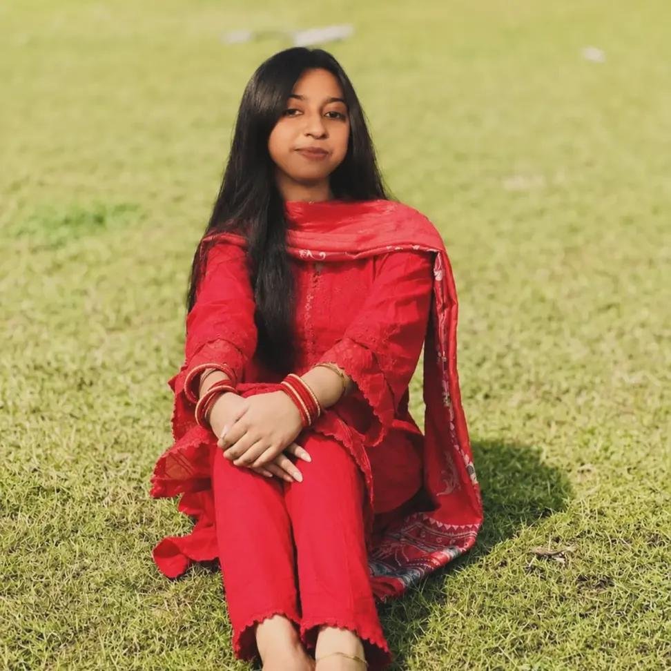 maishaxkr's tweet photo. নারী তুমি সুন্দর,
তবে তোমার সৌন্দর্যের চেয়েও সুন্দর তোমার আত্মসম্মান...!👀🤍 https://t.co/POk13YLwV2