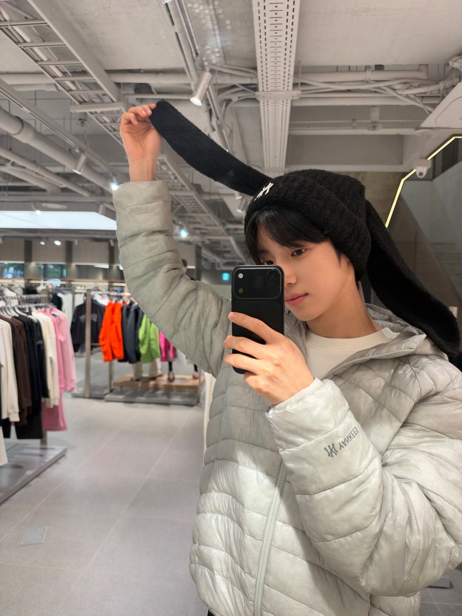 sohowwee's tweet photo. 너무 좋아서 울고싶어.....🥹🥹 https://t.co/Xim343GdA3