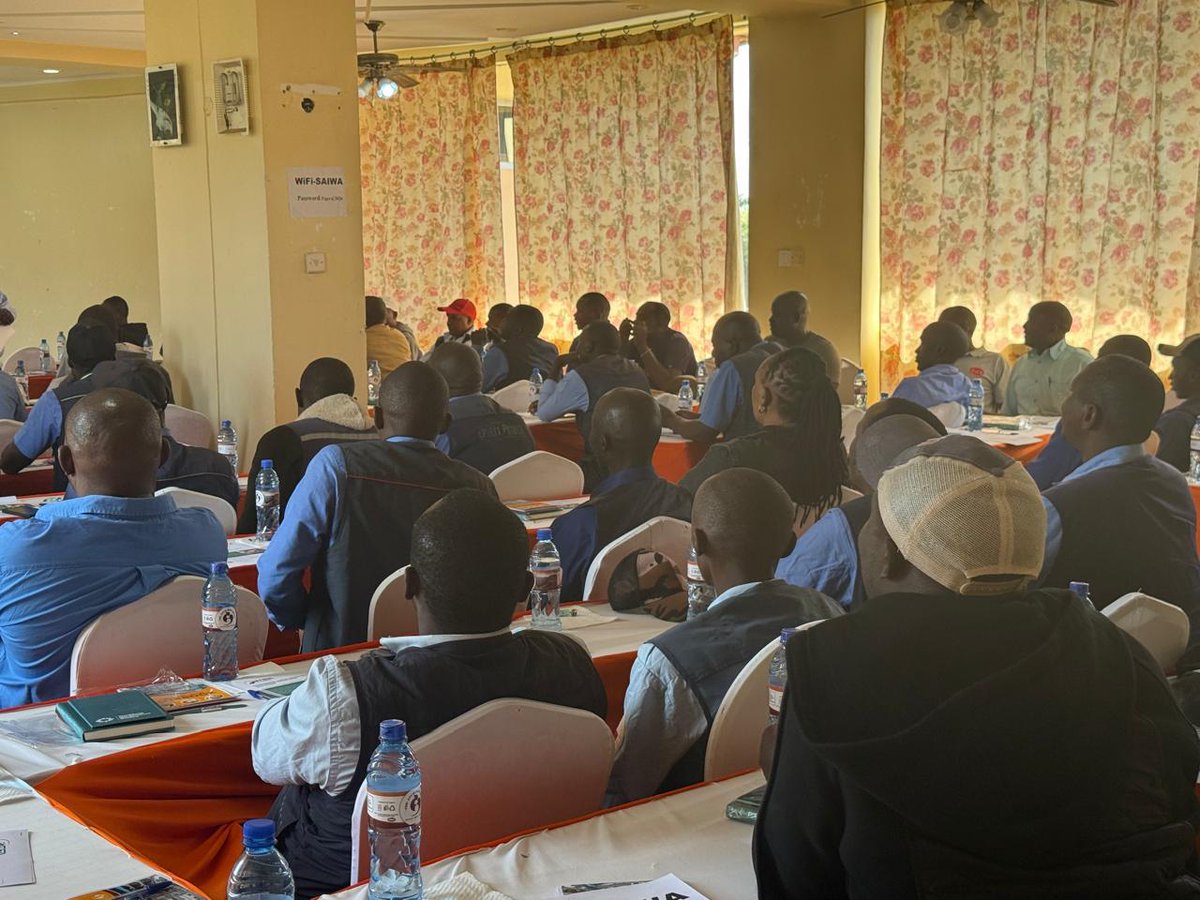 ntsa_kenya's tweet photo. Day 1 : NTSA Assistant Deputy Director - Mr. Cyprien Nyaosi, officially opens cohort 2 PSV Operators Capacity building program in Trans Nzoi county at the Aturkan Hotel.
#PSVReformsKE #UsalamaBarabarani https://t.co/7OpMuxRjaG