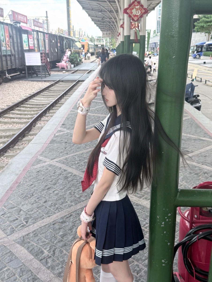 Halliwellnlmn's tweet photo. 今天是jk学妹��会喜欢吗偷偷一个人在房间挖矿

开脱！！！！！

上供！！   ！

刚拍的新鲜出炉的照片  视频！！！📷 https://t.co/dgiYXfTkxr