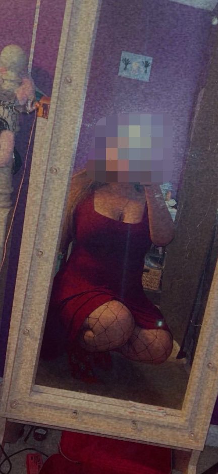 VoluptuousVi20's tweet photo. Todays fit 🥀
#curvy #chubby #elegant #tease https://t.co/Pqm0AdT9u8