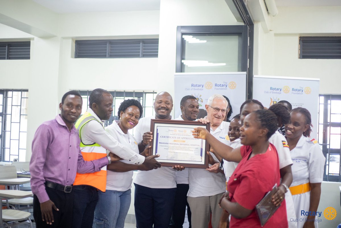 RcBwebajja's tweet photo. Strengthening Maternal & Child Health! 💙

Led by our president @nabakadde79719 We were joined by 13 other Rotary Clubs at Mbarara Regional Referral Hospital for a joint grants assessment visit focused on supporting midwifery training.

Through collaboration and strategic partnerships, we are investing in skilled midwives, stronger healthcare systems, and better outcomes for mothers and children.
#WeAreBwebajja #EngageForImpact #Rotary #MaternalAndChildHealth