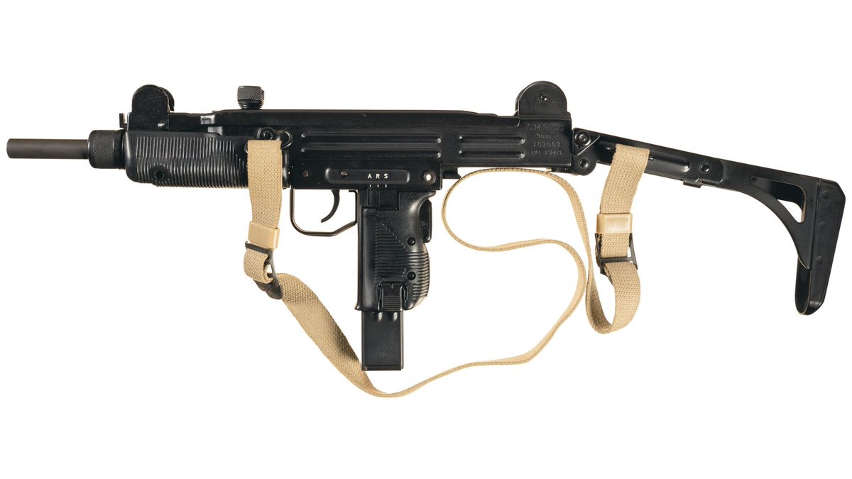 ClaudioCrespoG's tweet photo. @Carabdechile 
Cuando autorizan de nuevo la UZI para el servicio ?
Los delincuentes usan armas adaptadas y con mayor poder de fuego. https://t.co/LKbJfJq6iF
