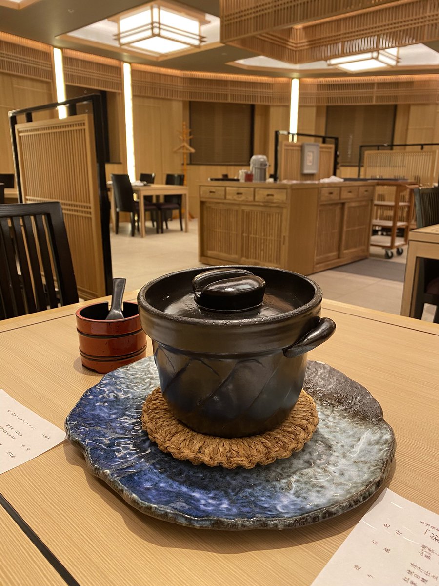 doctor_boxster's tweet photo. 好きな雰囲気のお店 https://t.co/3AkIMS4mXD
