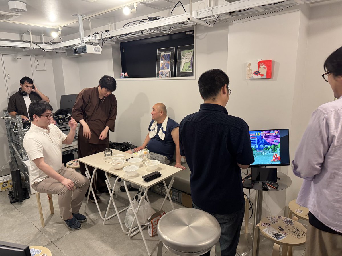 striderzero96's tweet photo. On my way back home. Thank you everyone for a great time!

See you next year! Osaka will be the first stop since I owe people there a visit! 😉 https://t.co/beHy9XWI1K