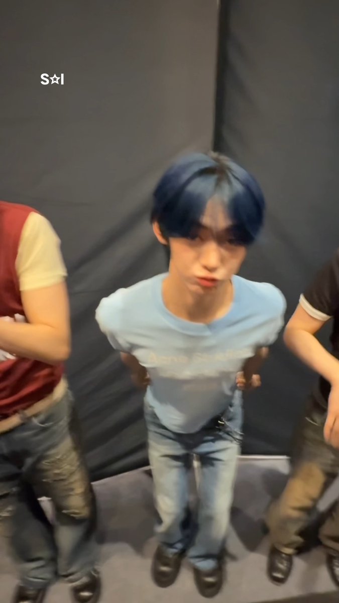 soiisstar's tweet photo. 바부오리얔ㅋㅋㅋㅋㅋ💕💕💕 https://t.co/XM9B7dV7fm