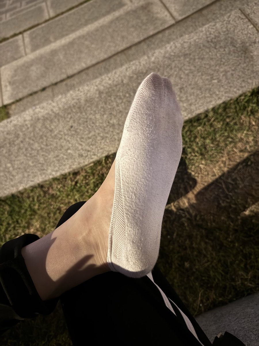 wmmsmwmemw's tweet photo. 상납 ㄱ #상납 #발페티시 #발페티쉬 #핀돔 #핀섭 https://t.co/zUNmK0hSll
