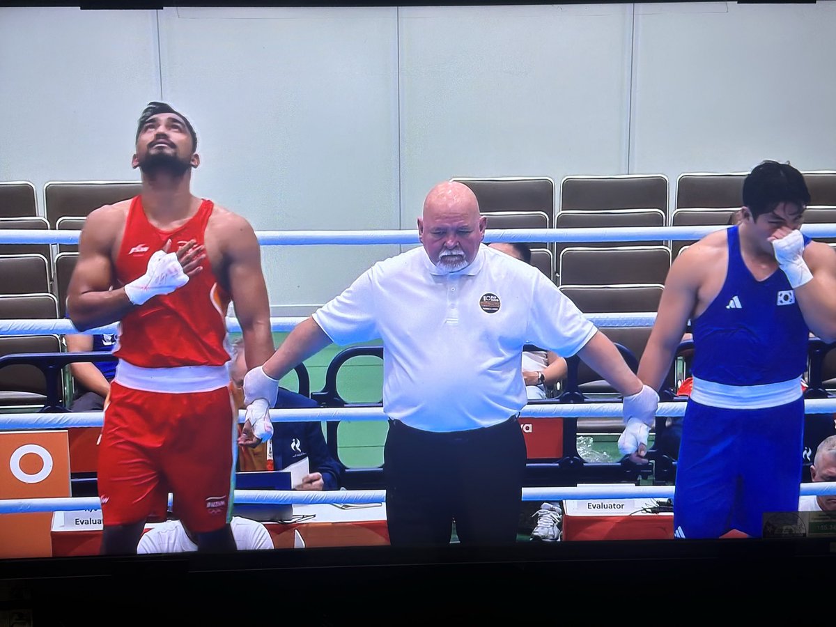 shivasportsind's tweet photo. 6/11 conversion 🔥🔥🔥
#Boxing #Women60kg

#Kapil into #Semis won 5:0
6th confirmed medal in boxing #Asiangames

@VishankRazdan @monster_zero123 @Navinsports @TheKhelIndia @Flydon8 @SportsIndia3 @vinayakkm @BeingMinchu @bhogleharsha @BoriaMajumdar @Eighty7_Fifty8 @kaypeem #japan https://t.co/Oq9ZyPPt56