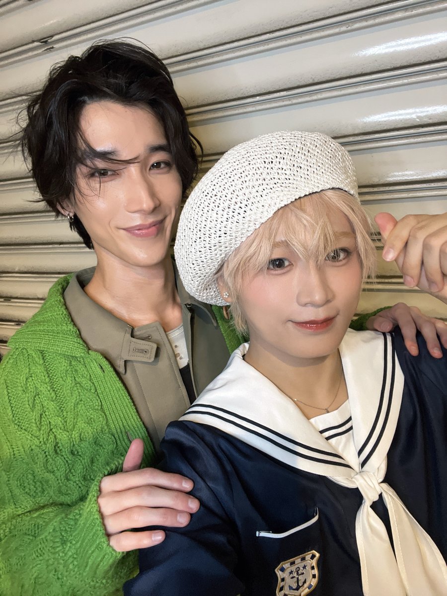 official_DXTEEN's tweet photo. [#田中笑太郎]
りょーちゃんとガルアワで会ったよ！！
ランウェイバチバチかっこよすぎるて、芹沢
今夜第8話！！楽しみーーー❕❕💖

🔗https://t.co/9v6nBbc8o2

@dramaDiVEP_ytv 
@GirlsAward 
#四坂亮翔 #陽キャ集団
#ガルアワ2026AW #ガルアワ
#DXTEEN #TANAKASHOTARO https://t.co/yXPbjmNjsu