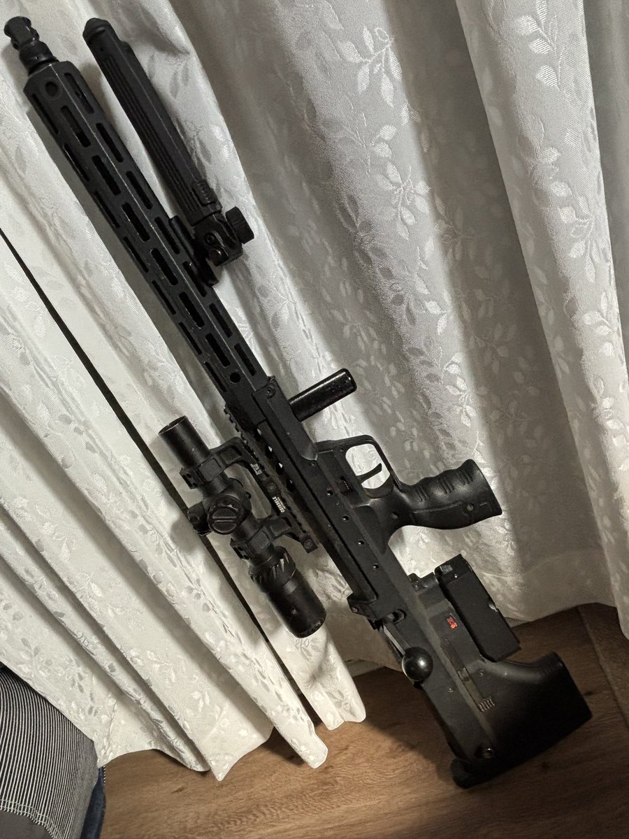 yoshi81010891's tweet photo. SRSシリーズにVSRマガジンが使えるようになるアダプター
どなたか欲しい方いますか？
#SRS
#Silverback https://t.co/vVfePppiNc