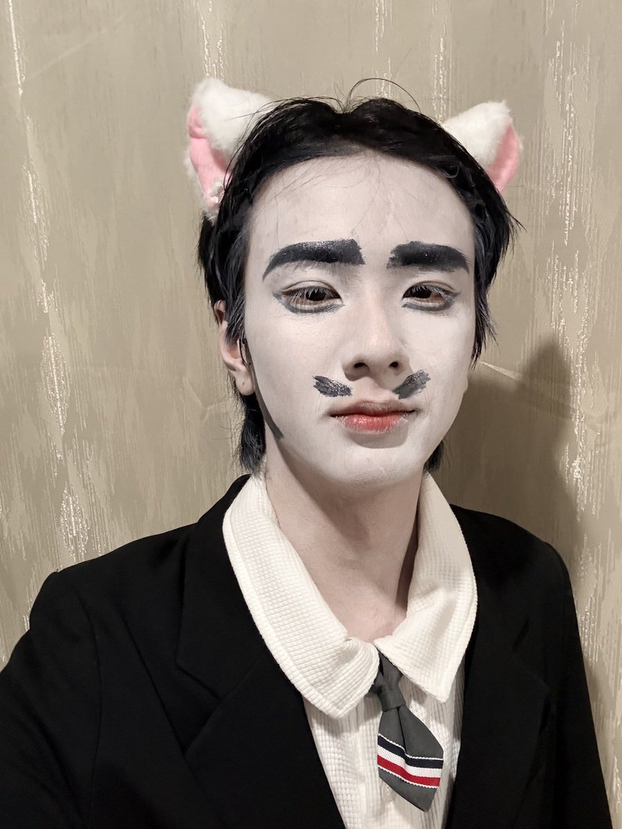 baobao5545's tweet photo. เพราะฉันชอบเซฟ ฉันจึงเก็บรูปลูกแมวไว้เยอะมาก🐱 จริง ๆ แล้วฉันกลัวแมวมาก เพราะเคยถูกแมวข่วนตอนเด็ก เลยกลัวมาก แต่เพราะเซฟ ฉันเลยเริ่มชอบลูกแมว😻🤗😽
#savewrg  
#อู่อู๋เซฟ https://t.co/xRRV5aBVcH