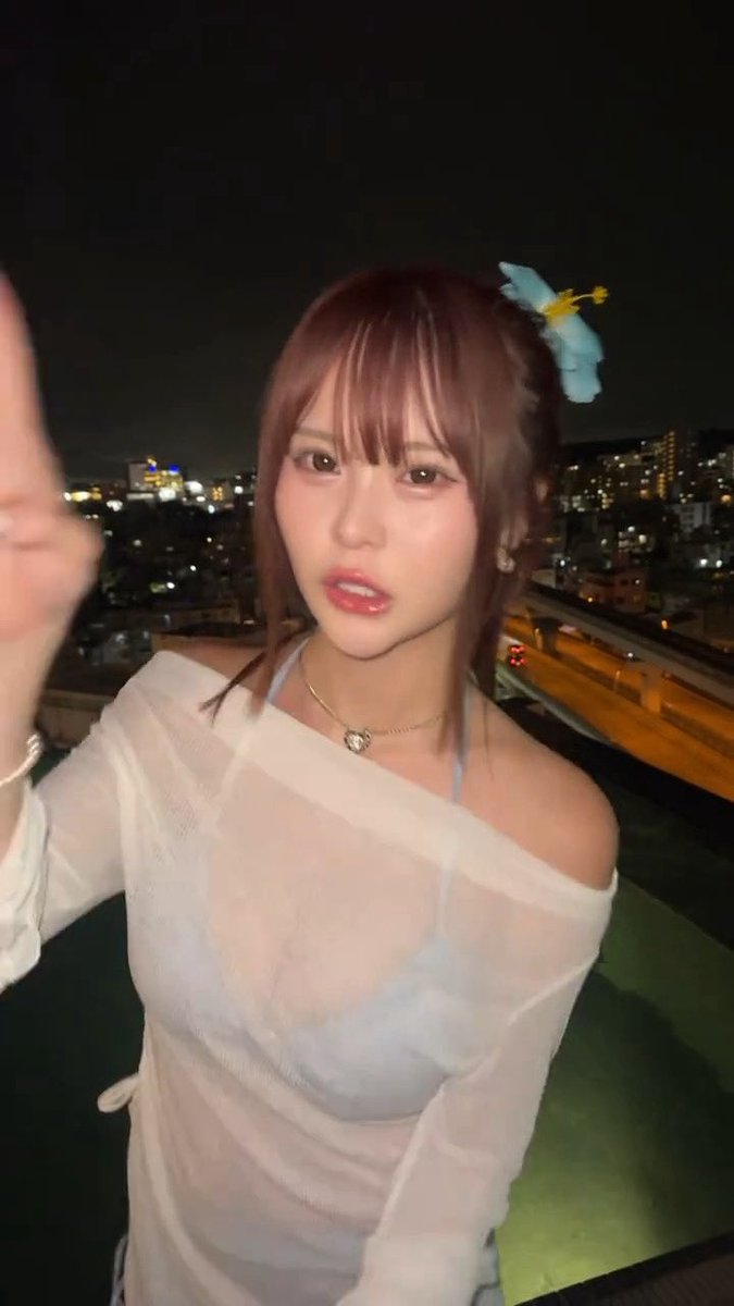 aavvp8's tweet photo. 小さいのに盛りすぎ💕💢💢
写真集も寄せまくってるのかな？💕
小さくても顔が好きすぎるから使うけど💕💕好きな人はDMきてね💕　#オナペ　#連れオナ https://t.co/9wIbLhcNpj
