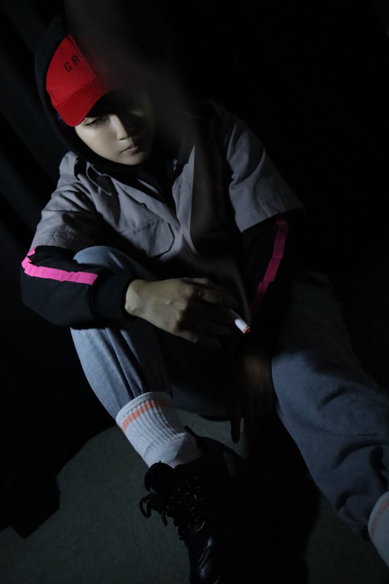 ikura_hanken's tweet photo. ⚠︎cosplay a3!

誰も知らない、孤独な『　　　　』。

photo/@ShiMa_at_cos 
#ドカ雨主演併せ0920
※撮影地許可済
※燃焼・煙書き込み https://t.co/oNCn9tJCdl