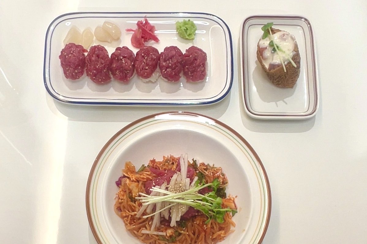 yakisobax3's tweet photo. 구충제 복용 권장 밥상 https://t.co/yQfdTuHRI1