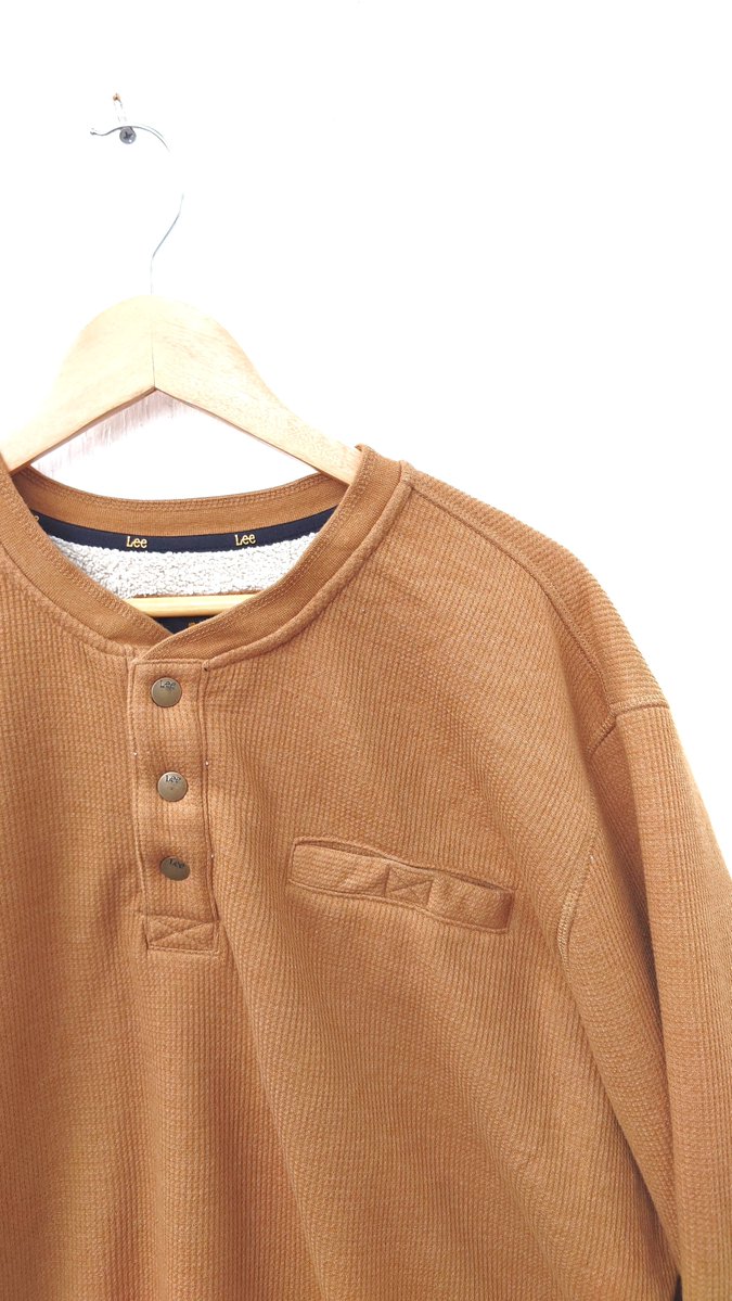 INPERIAL2006's tweet photo. Lee 00s
サーマル×ボア　ヘンリーネックスウェットシャツ

SIZE XL ￥3590 https://t.co/WtNkZND1aY