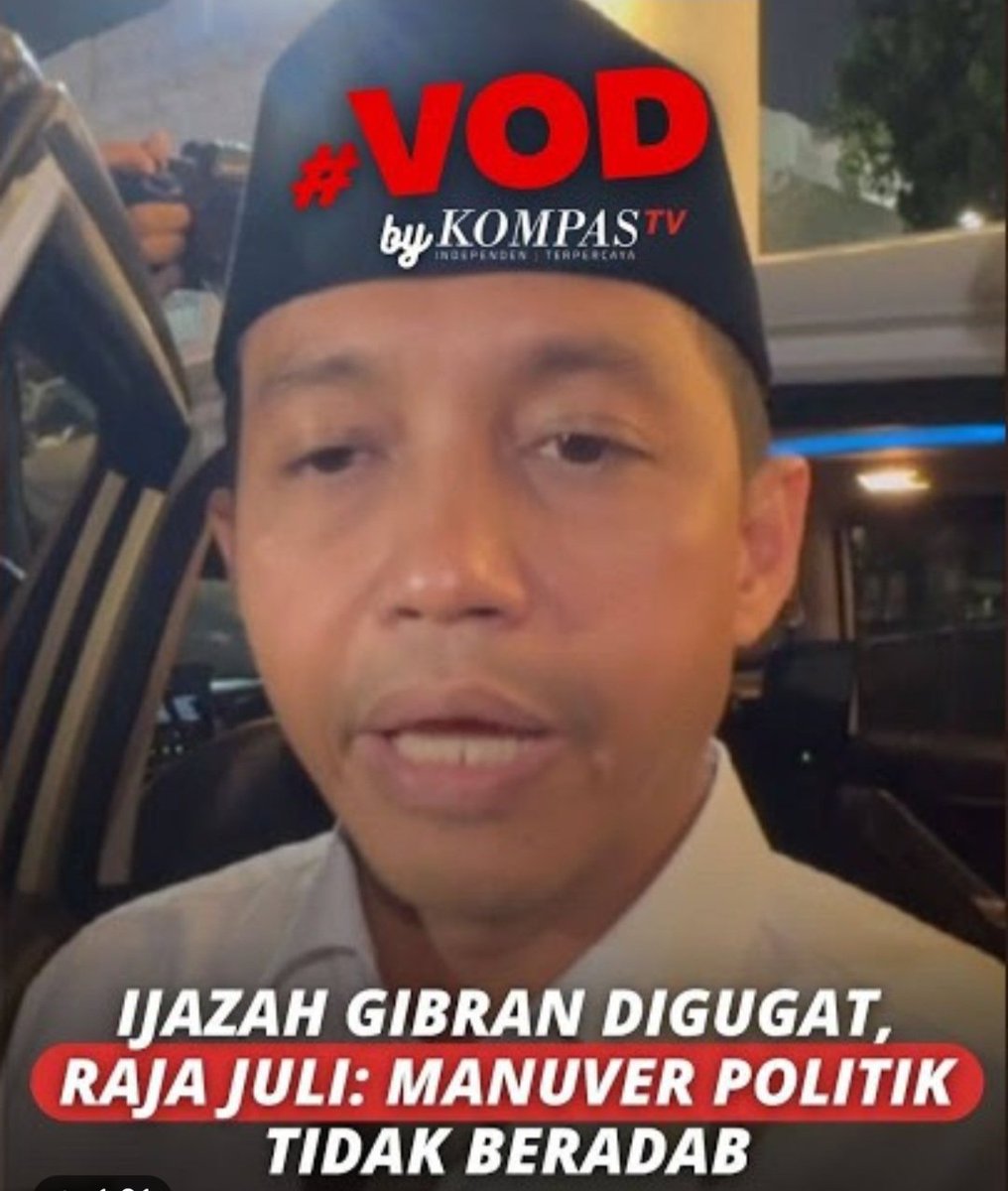 Red__Seven's tweet photo. Mengungkap suatu kebenaran kok selalu dikaitkan dengan politik

Apakah,
Panik karena kebenaran akan terungkap atau panik krn kebusukan akan terlihat❓️....
.
Dari sidang di MK banyak Fakta yg terungkap UU yg diubah dan KPU yg diduga  mengubah atau memasukkan norma baru terkait pengecualian bukti kelulusan sekolah di luar negeri dalam aturan pencalonan Pilpres 2024.

Putusan MK Nomor 90/PUU-XXI/2023 yang mengubah syarat batas usia calon presiden dan wakil presiden dinyatakan MELANGGAR ETIK BERAT  oleh Majelis Kehormatan Mahkamah Konstitusi (MKMK)

Semua terlihat terstruktur dan sistematis
.
Siapa yang BIADAB❓️....
.